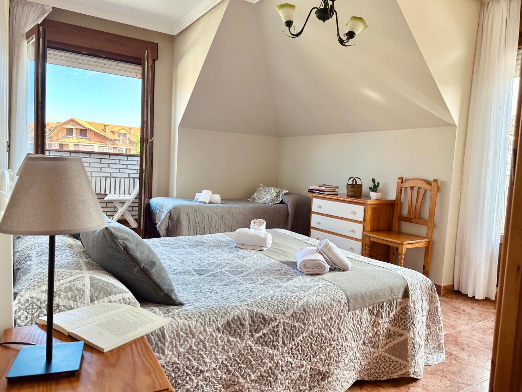 Apartamentos Pineda Noja Kültér fotó