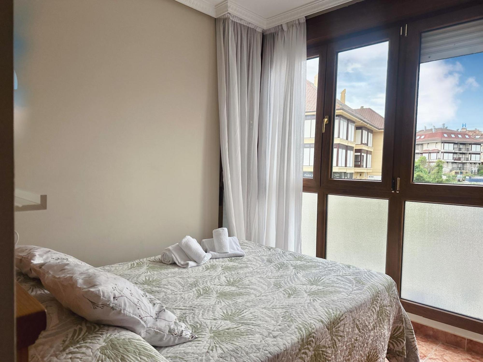 Apartamentos Pineda Noja Kültér fotó