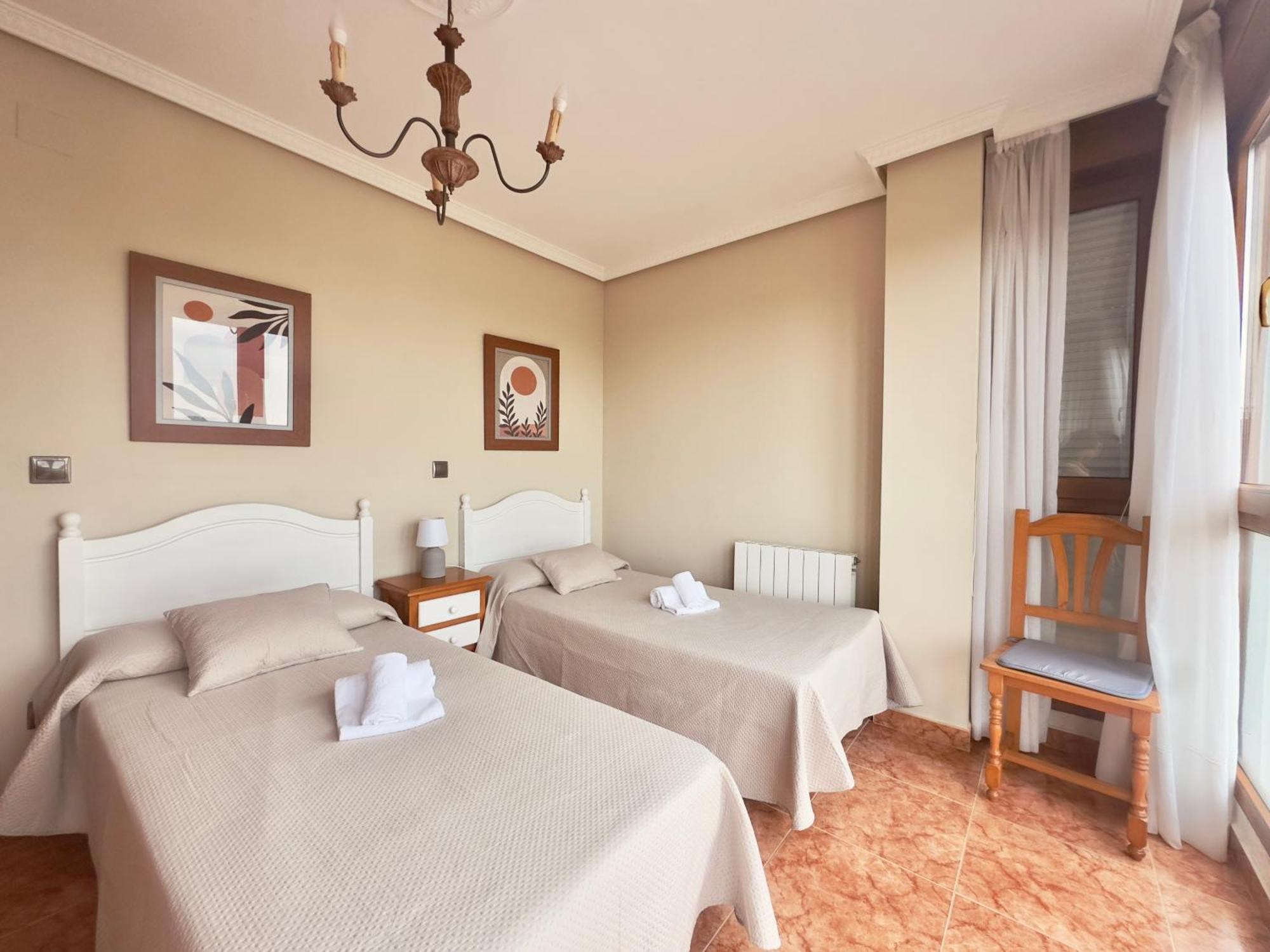 Apartamentos Pineda Noja Kültér fotó